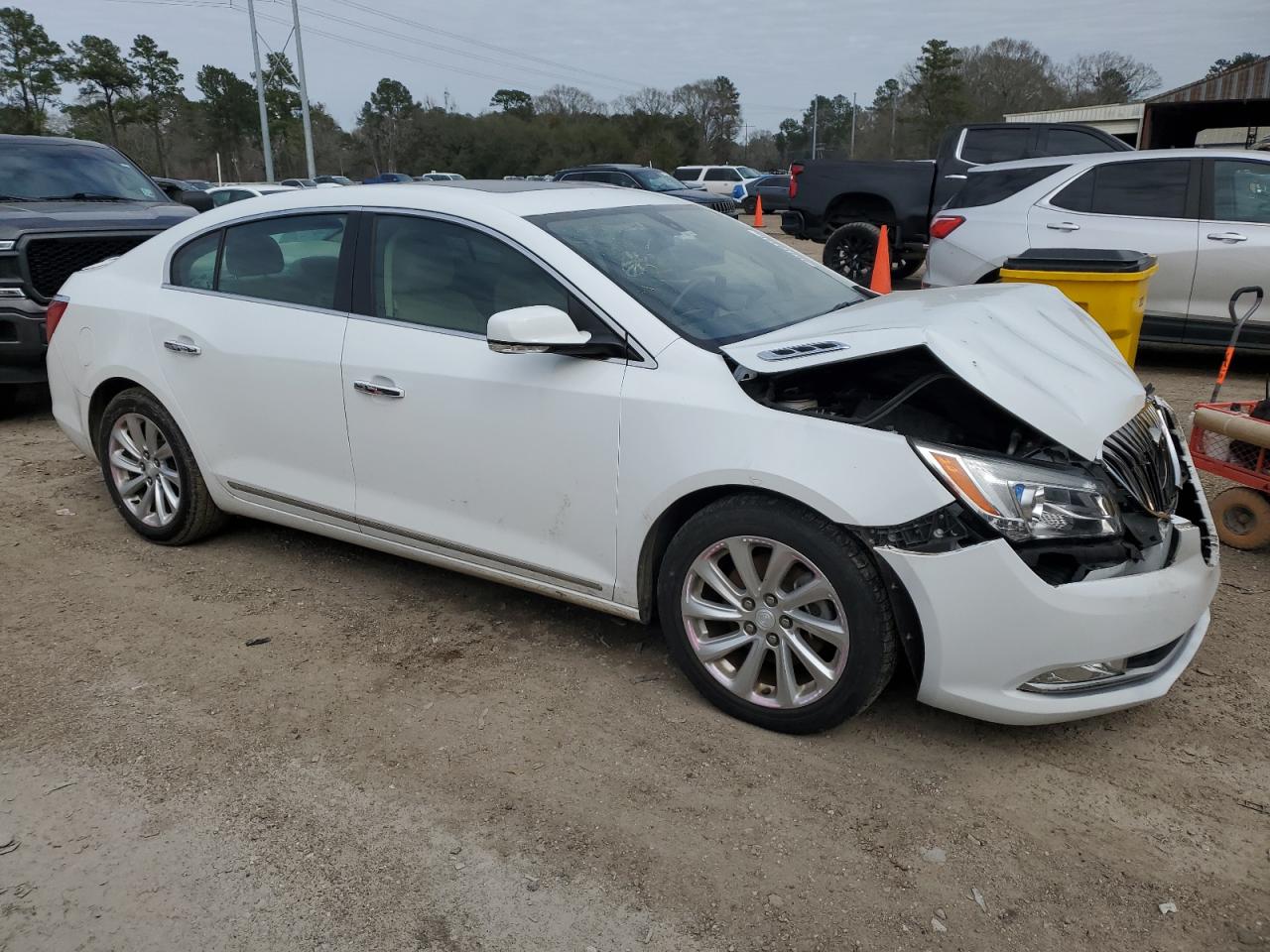 2015 Buick LaCrosse - Image 4