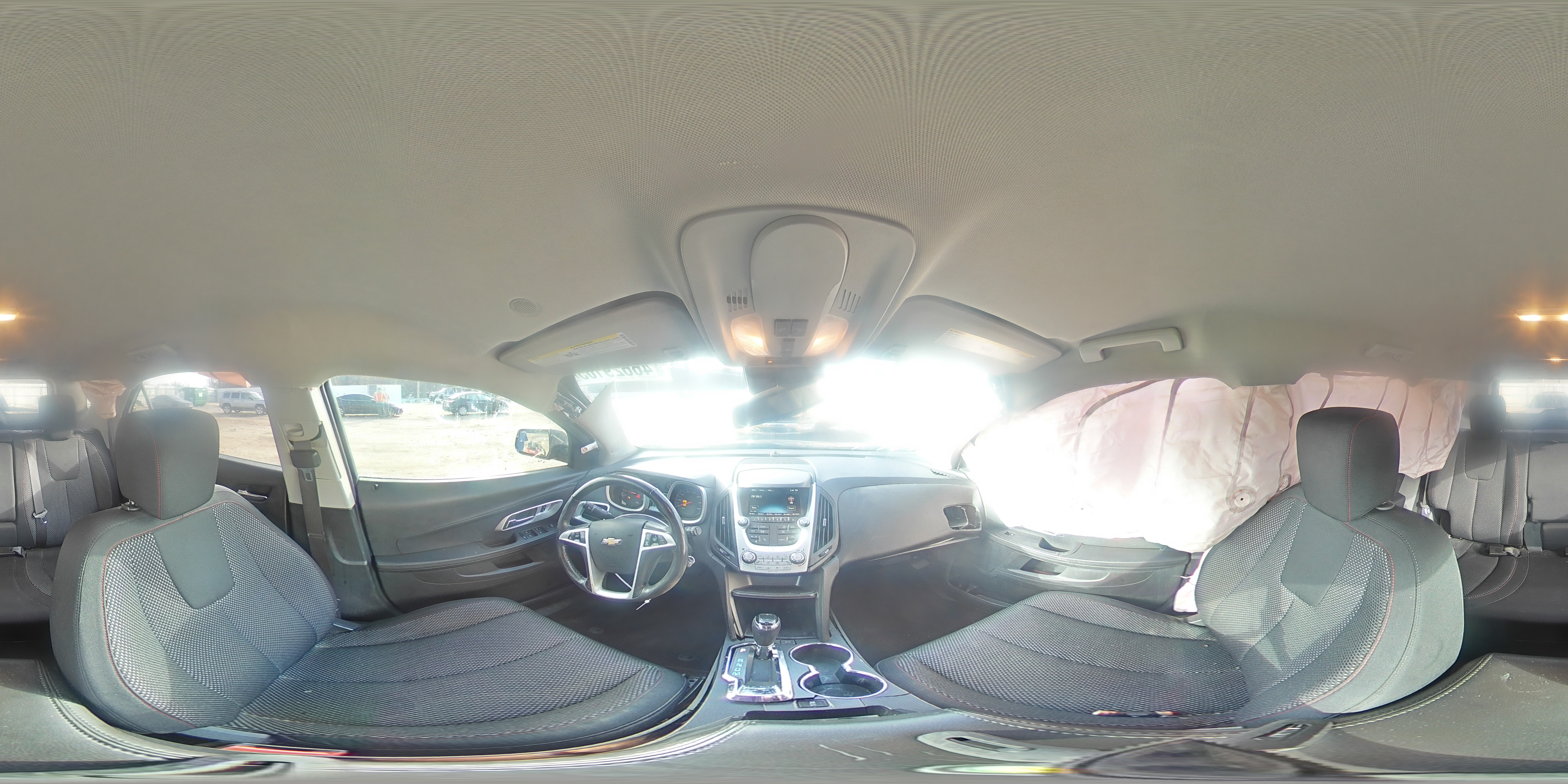 2016 Chevrolet Equinox - Image 13