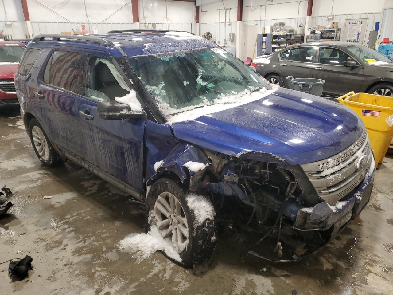 2015 Ford Explorer - Image 4