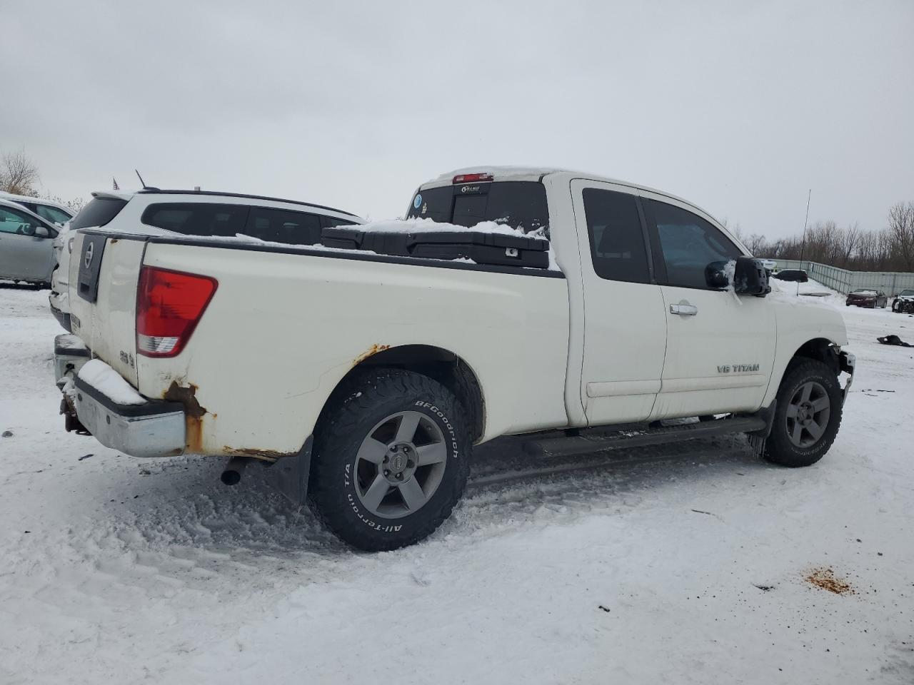 2005 Nissan Titan - Image 3