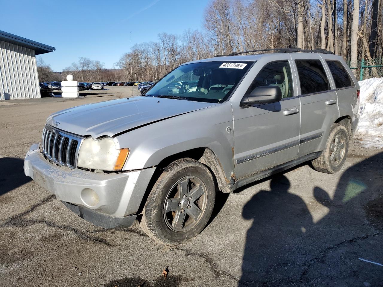 2005 Jeep Grand Cherokee - Image 1