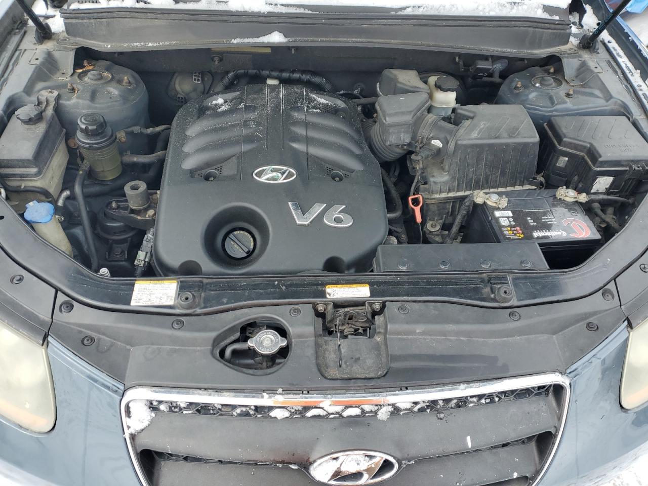 2008 Hyundai Santa Fe - Image 11