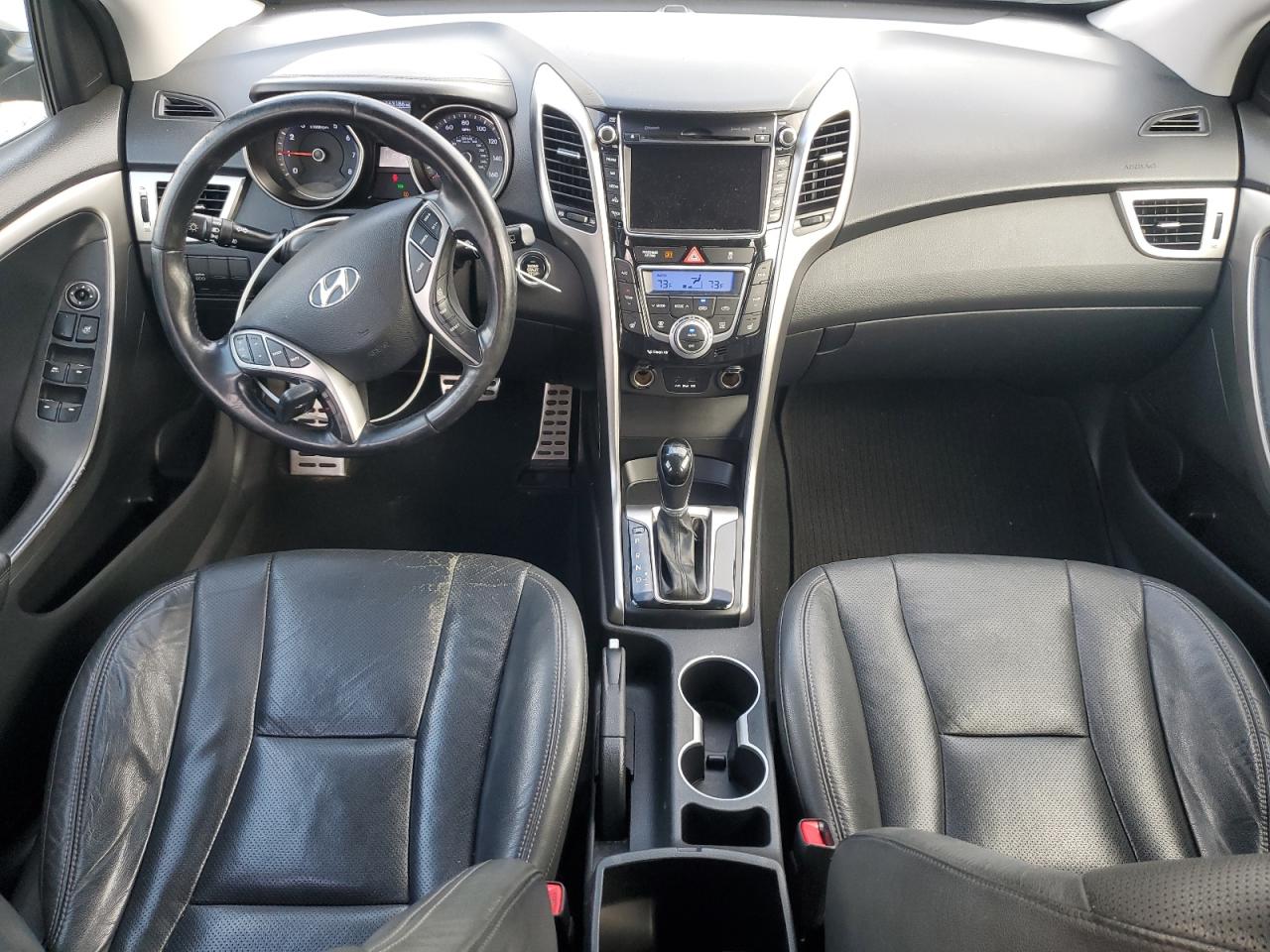 2013 Hyundai Elantra - Image 8