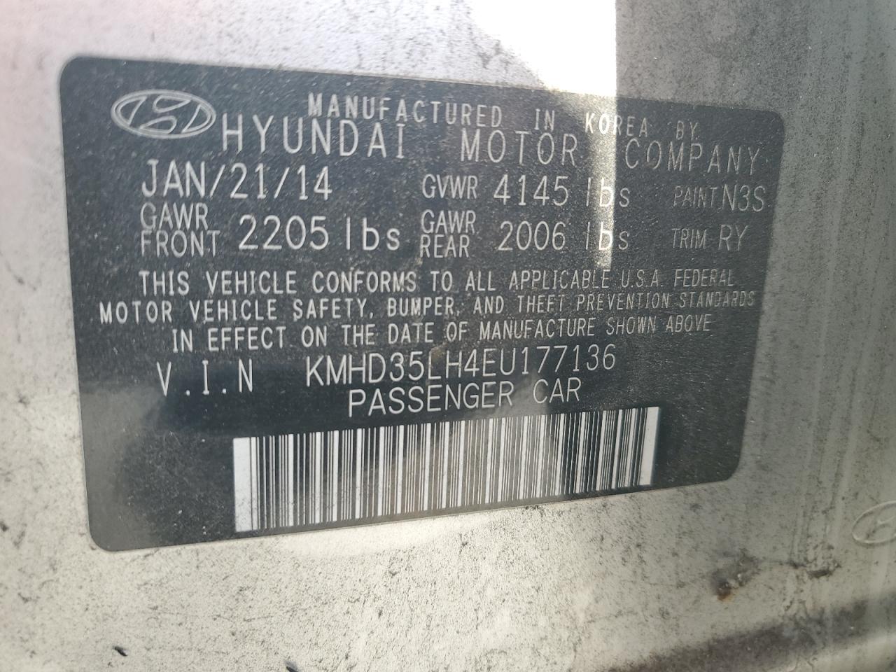 2014 Hyundai Elantra - Image 12