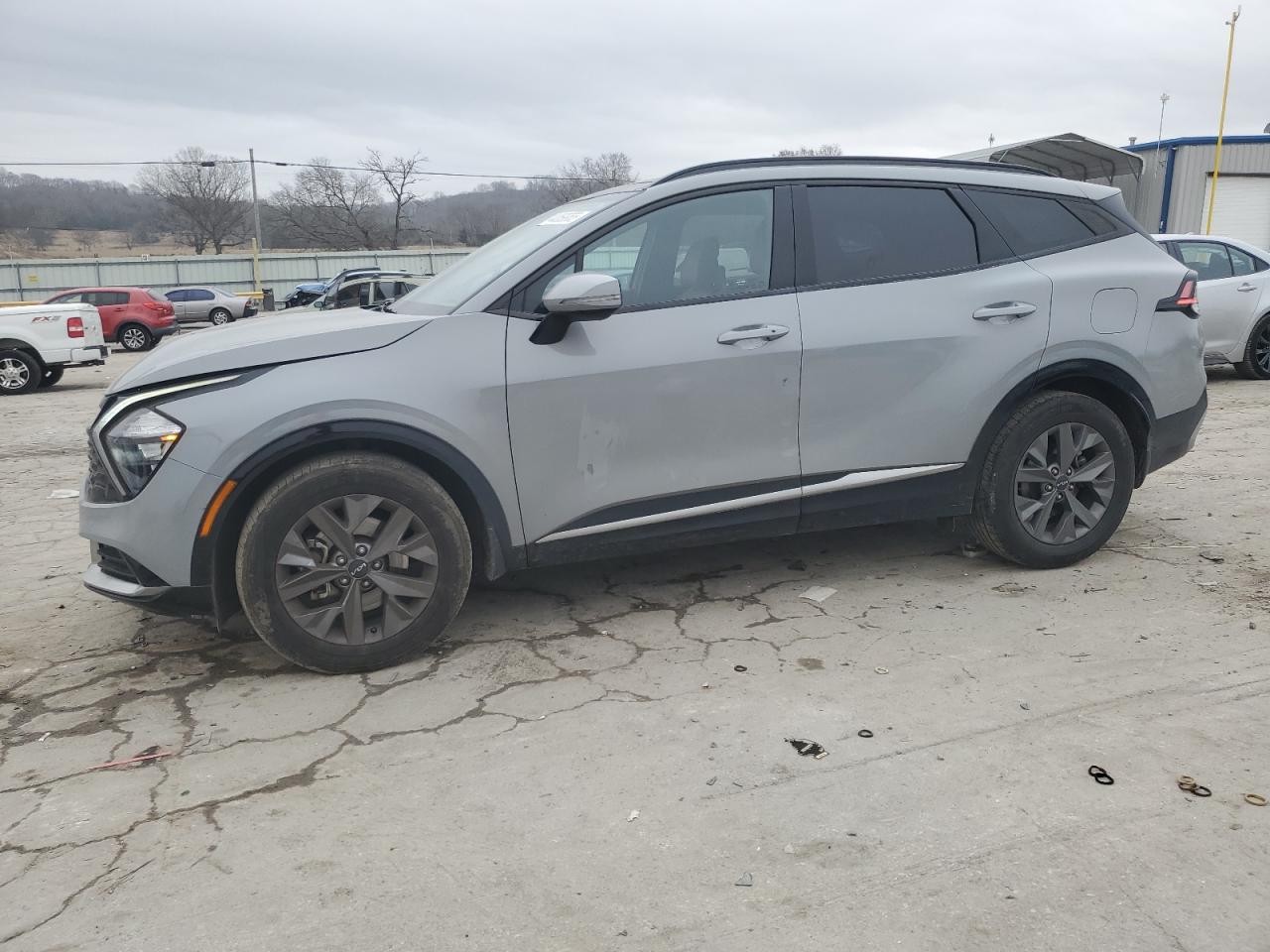 2023 Kia Sportage - Image 1