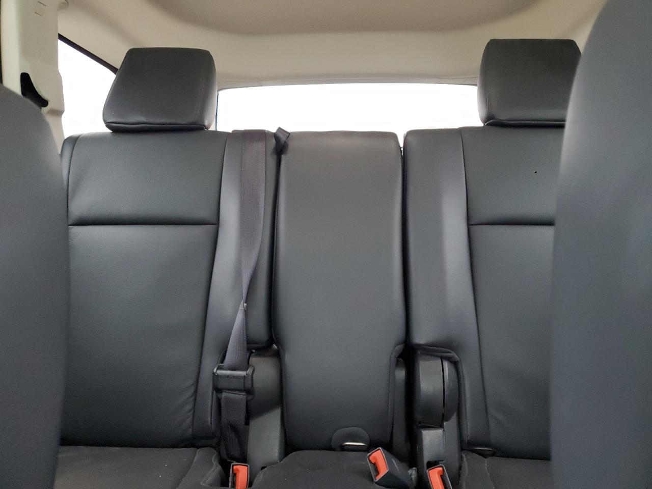 2010 Dodge Journey - Image 10