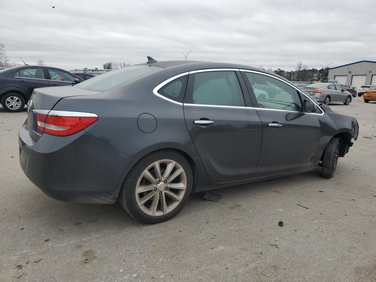 2014 Buick Verano - Image 3