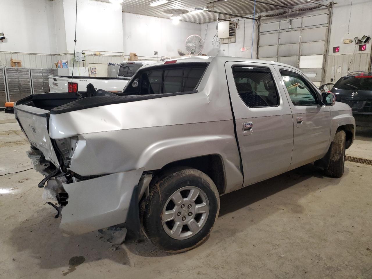 2006 Honda Ridgeline - Image 3
