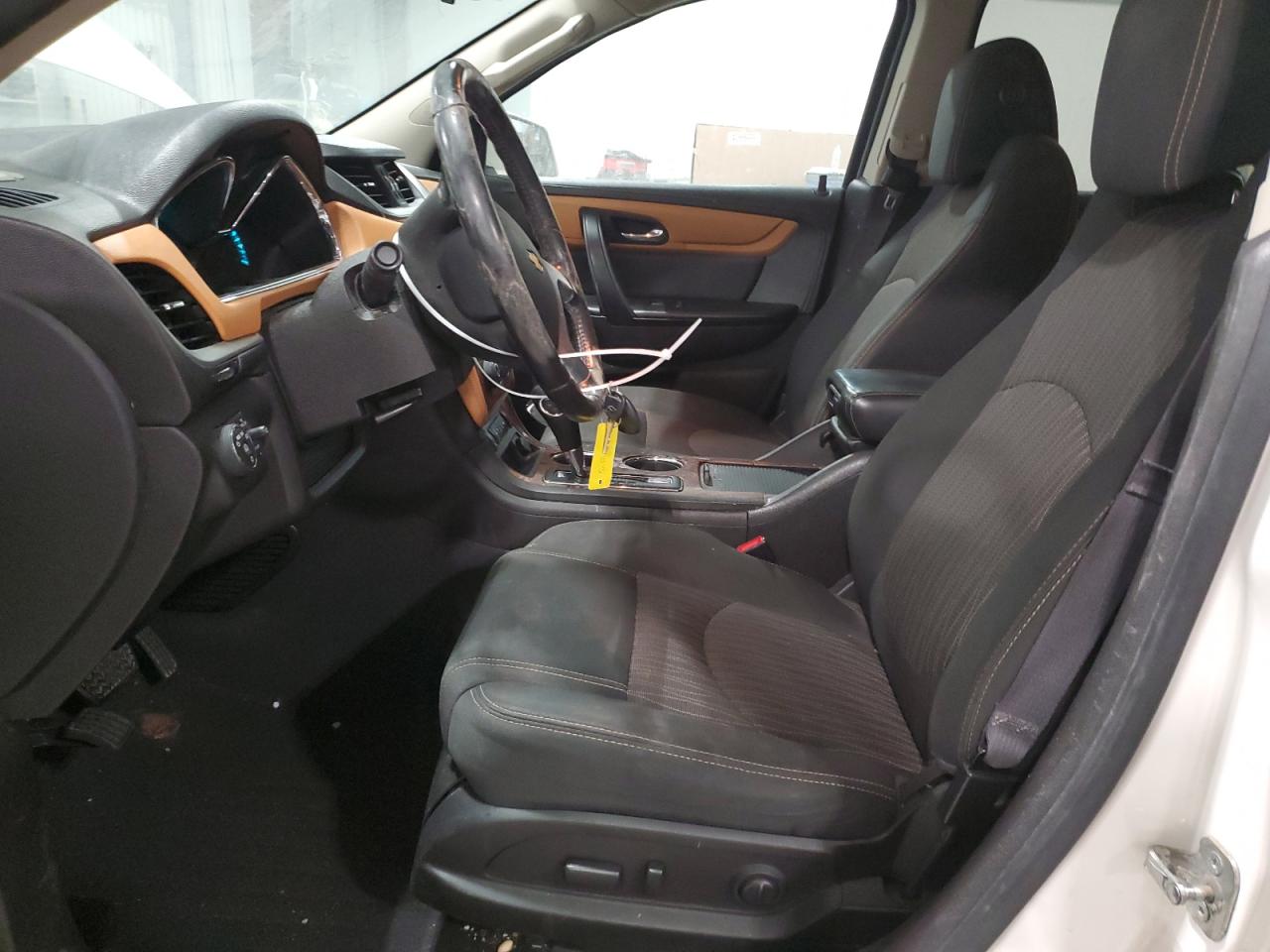 2014 Chevrolet Traverse - Image 7