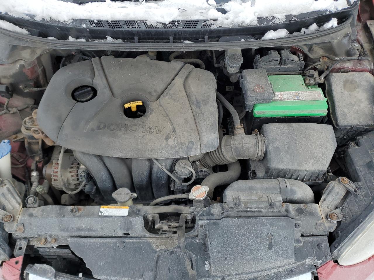 2012 Hyundai Elantra - Image 11