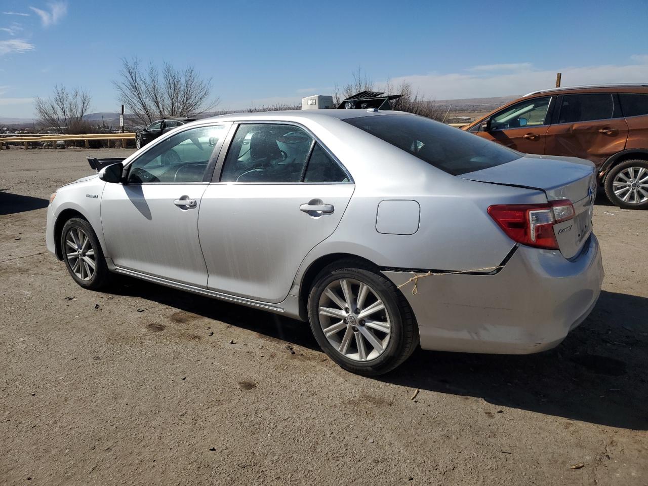 2014 Toyota Camry - Image 2