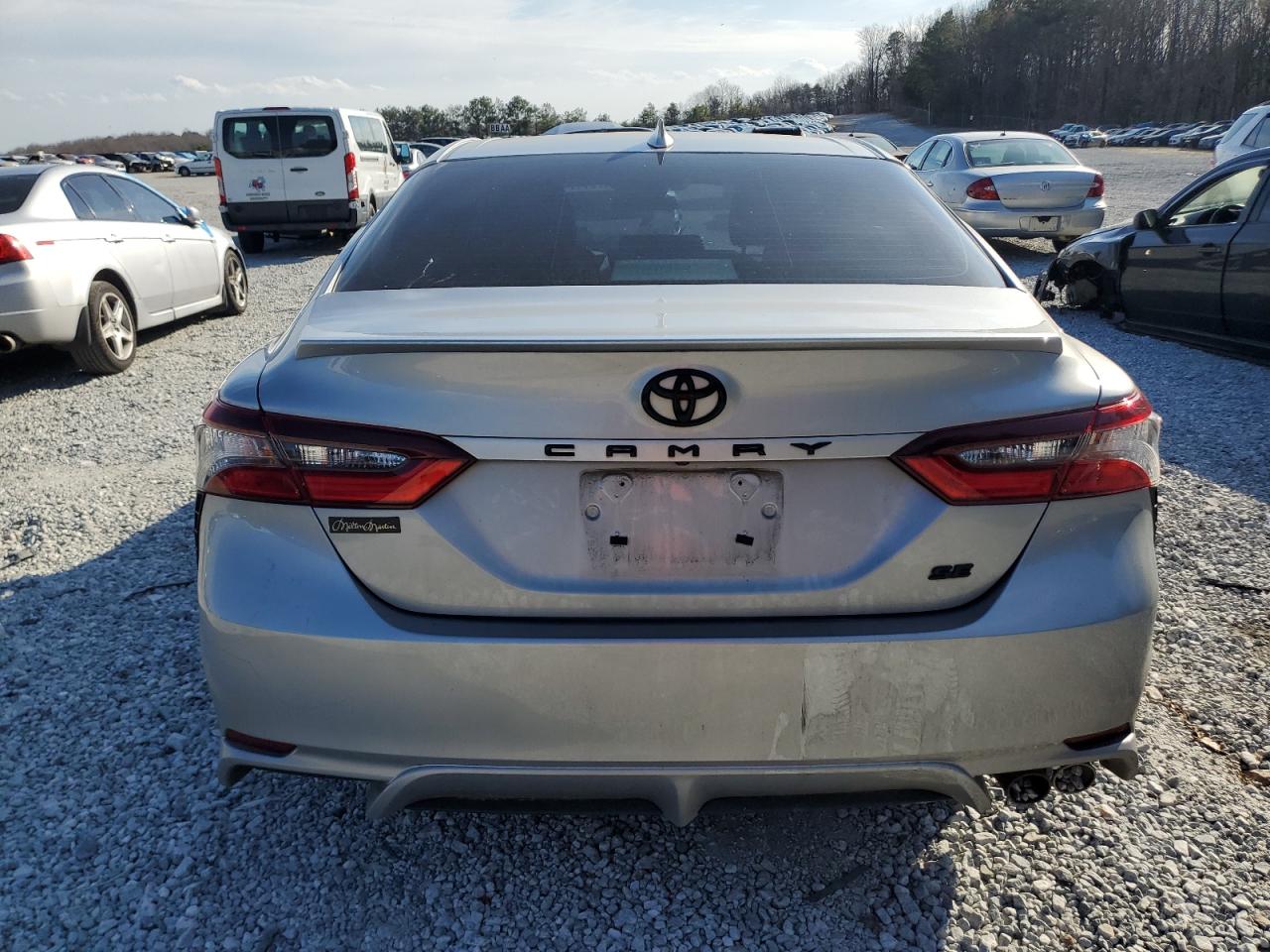 2022 Toyota Camry - Image 6