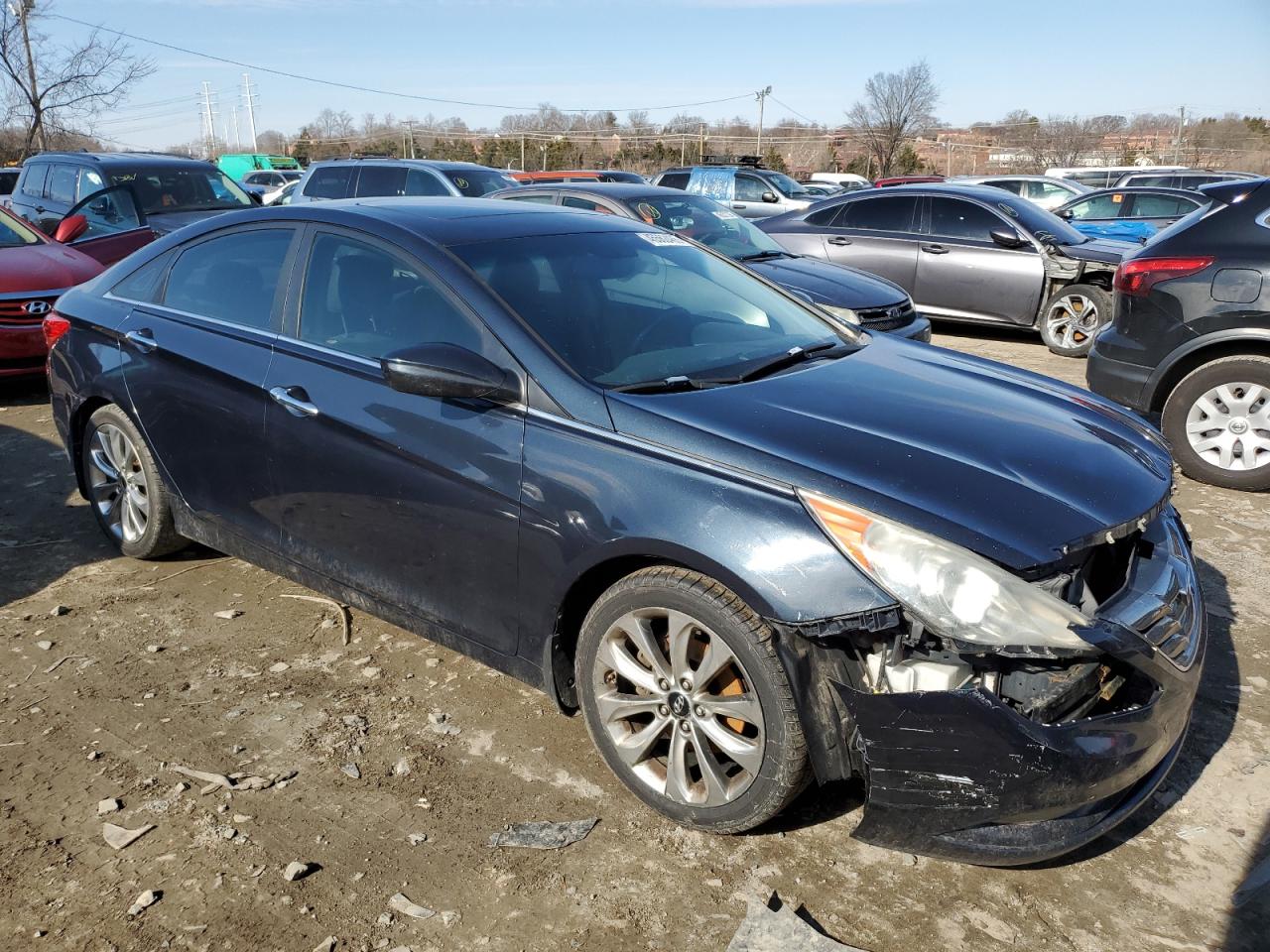 2011 Hyundai Sonata - Image 4