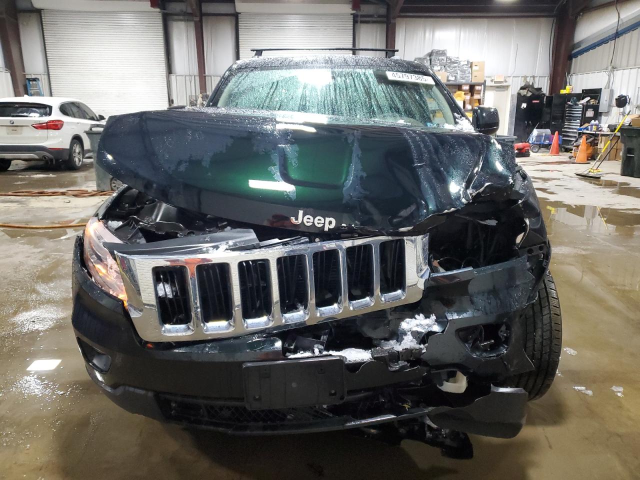 2012 Jeep Grand Cherokee - Image 5