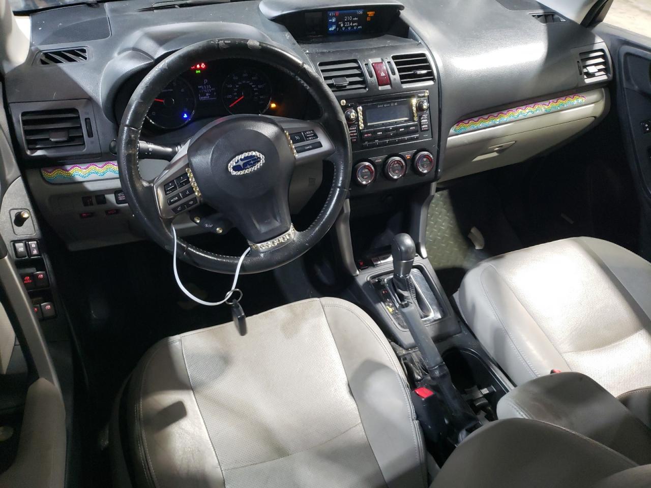 2015 Subaru Forester - Image 8