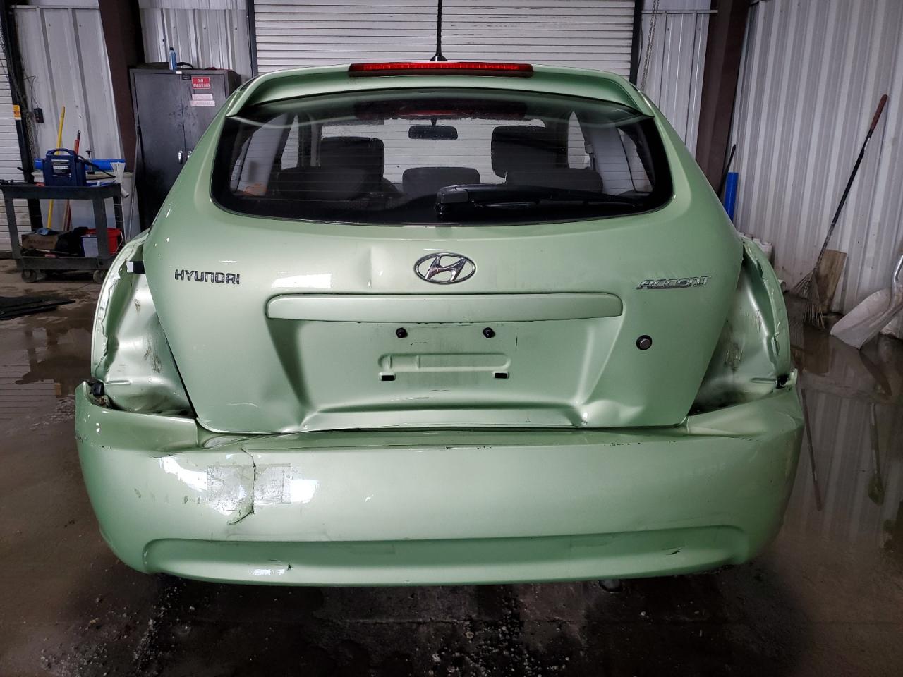 2010 Hyundai Accent - Image 6