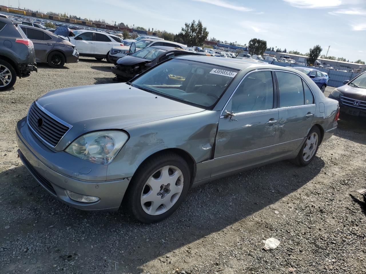 2001 Lexus LS - Image 1