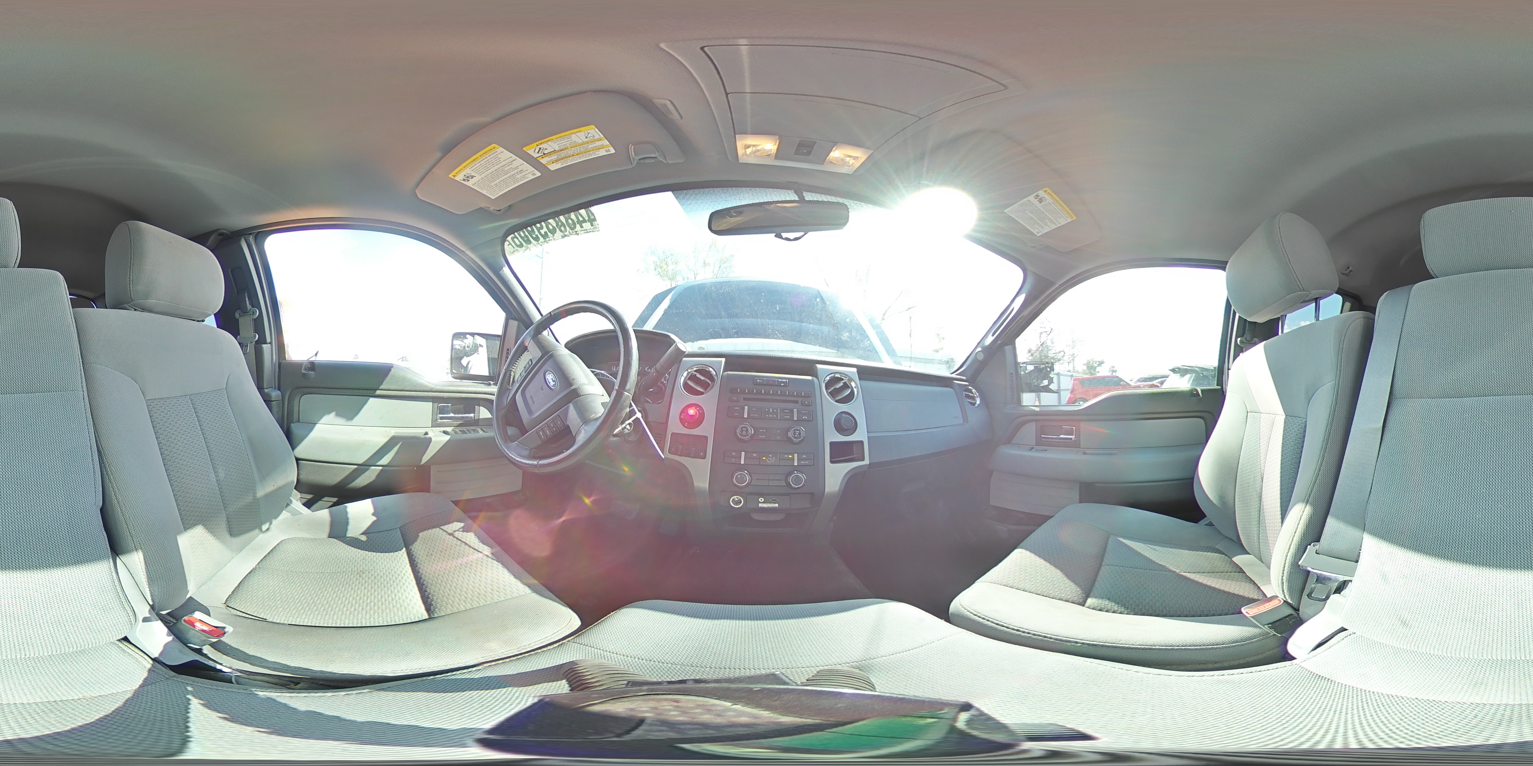 2012 Ford F-150 - Image 13