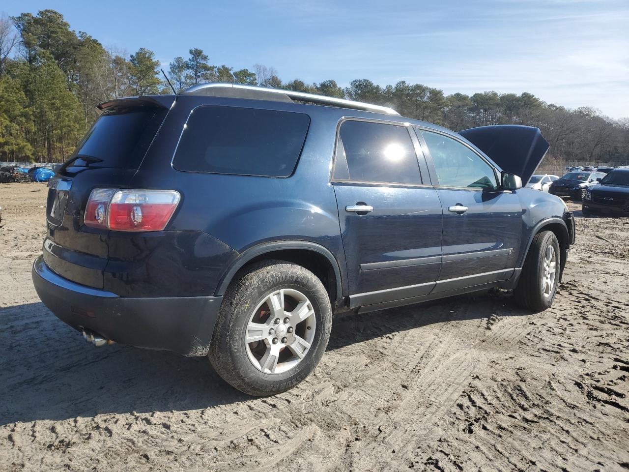 2009 GMC Acadia - Image 3