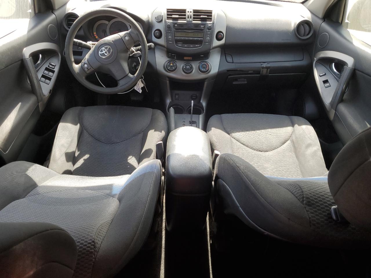 2009 Toyota RAV 4 - Image 8