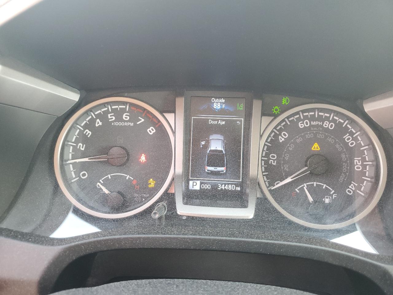 2021 Toyota Tacoma - Image 9
