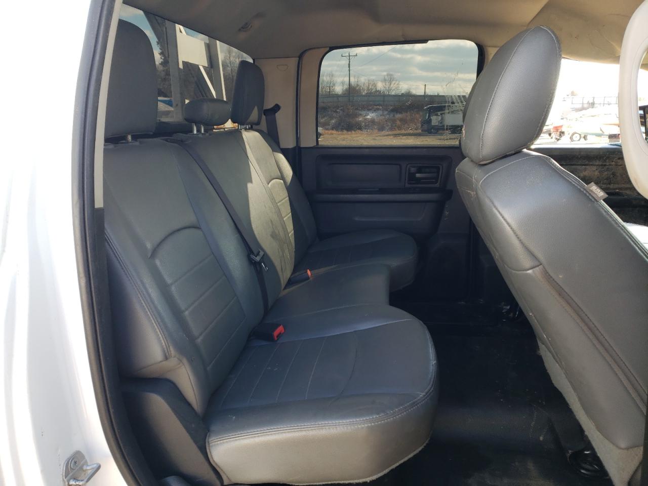 2018 RAM 2500 - Image 10