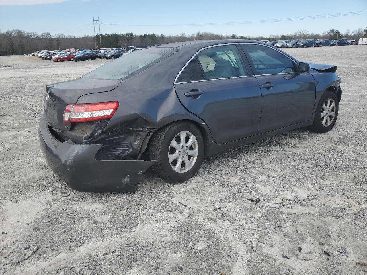2011 Toyota Camry - Image 3