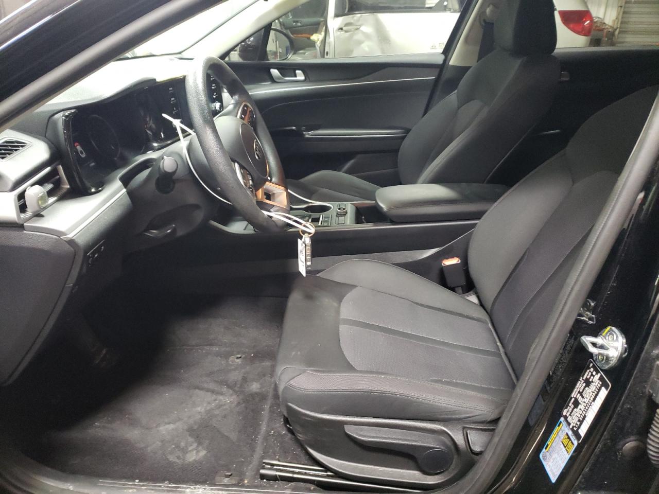 2021 Kia K5 - Image 7