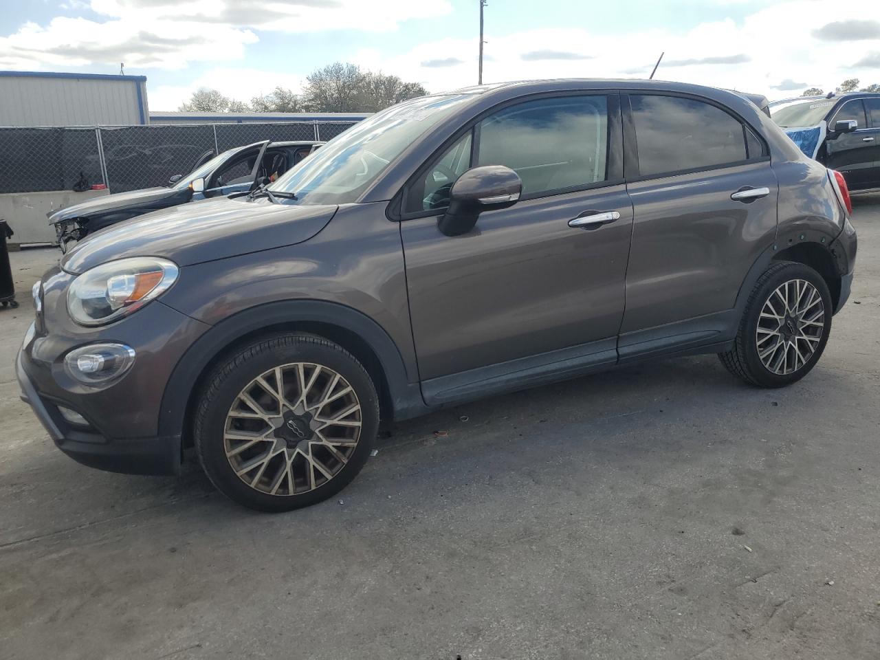 2016 Fiat 500 - Image 1