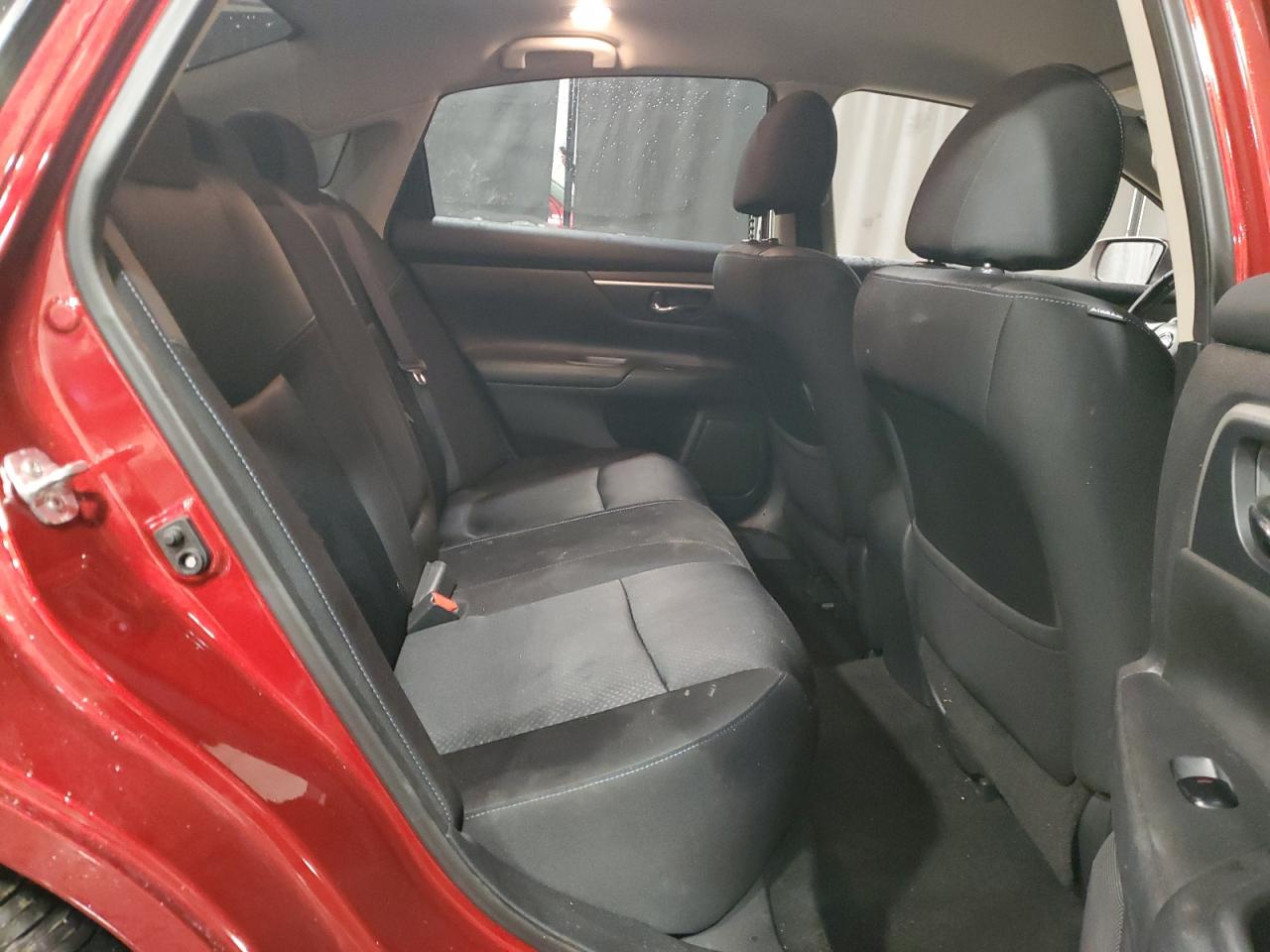 2018 Nissan Altima - Image 10