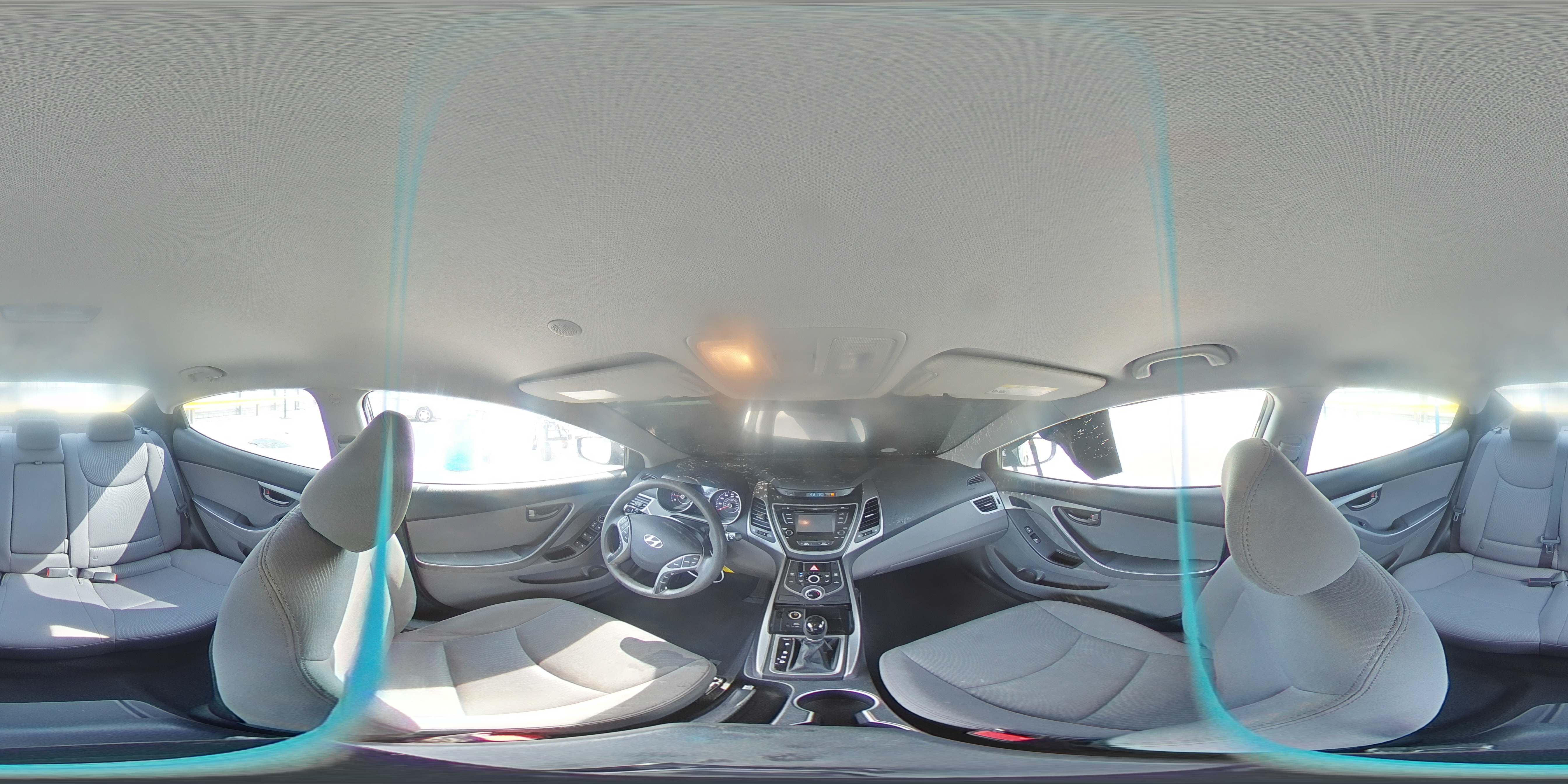 2015 Hyundai Elantra - Image 12