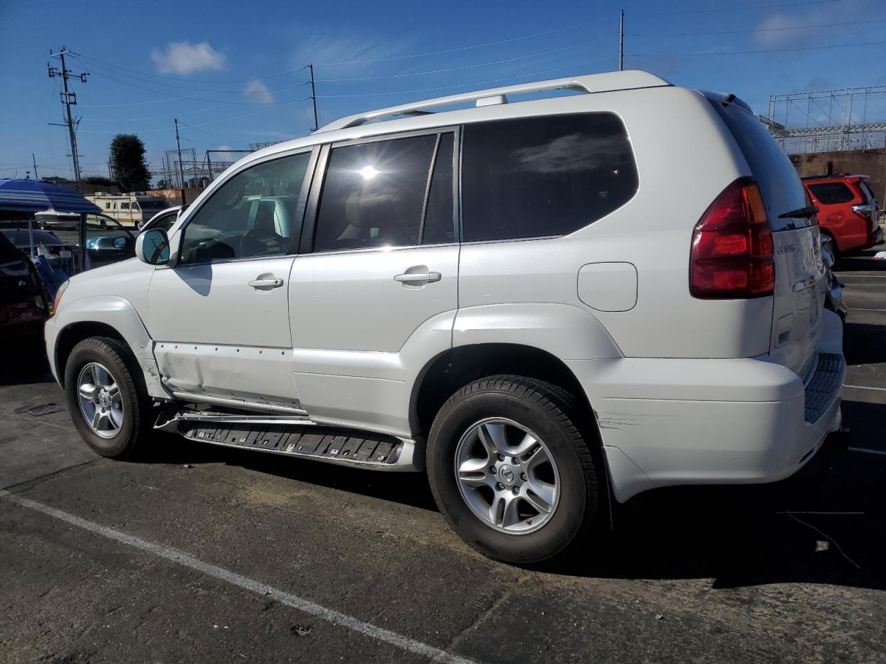 2005 Lexus GX - Image 2