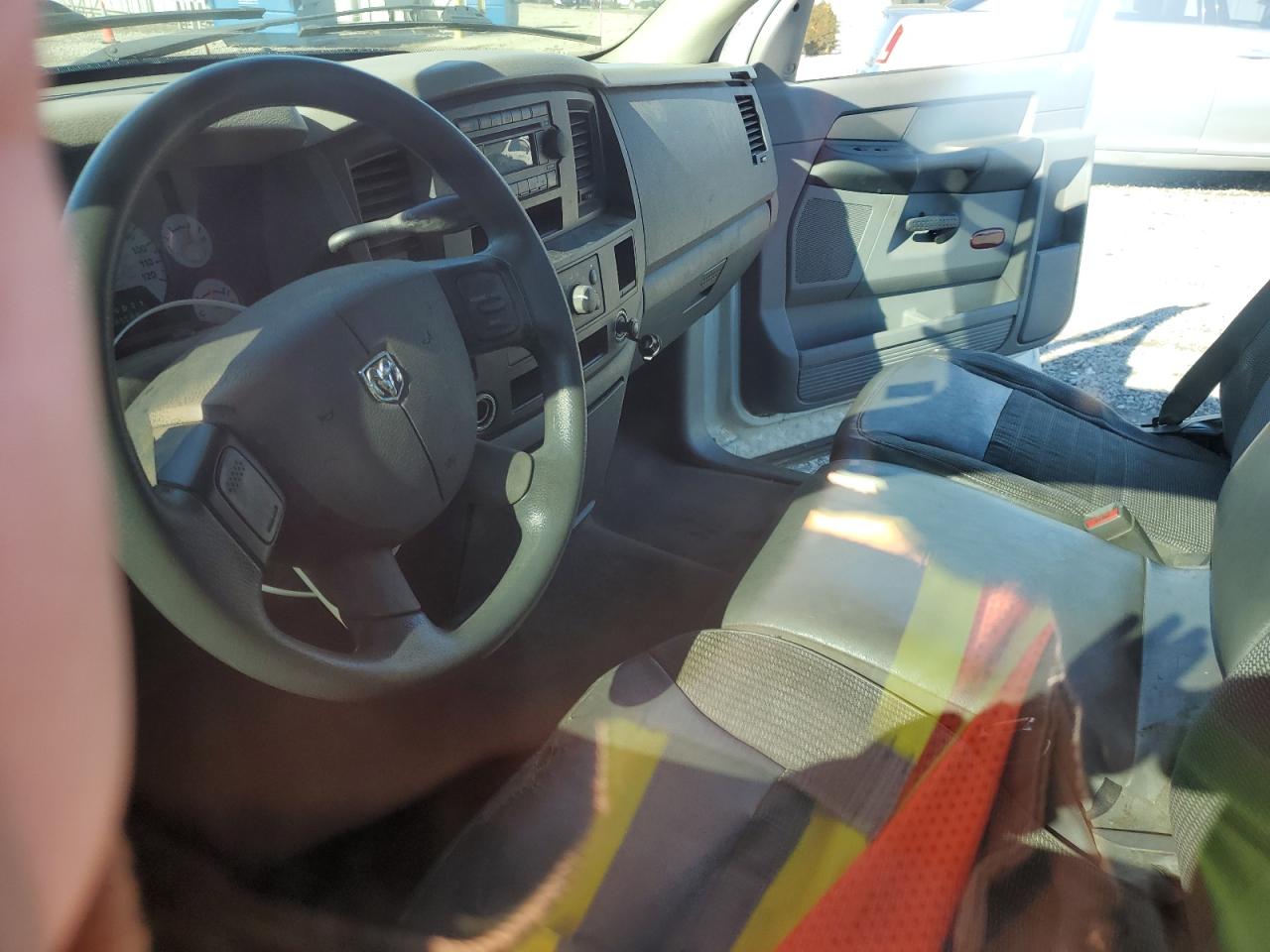 2008 Dodge RAM - Image 7