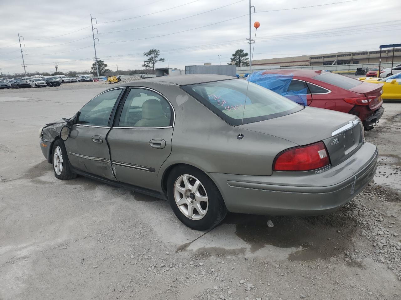 2001 Mercury Sable - Image 2