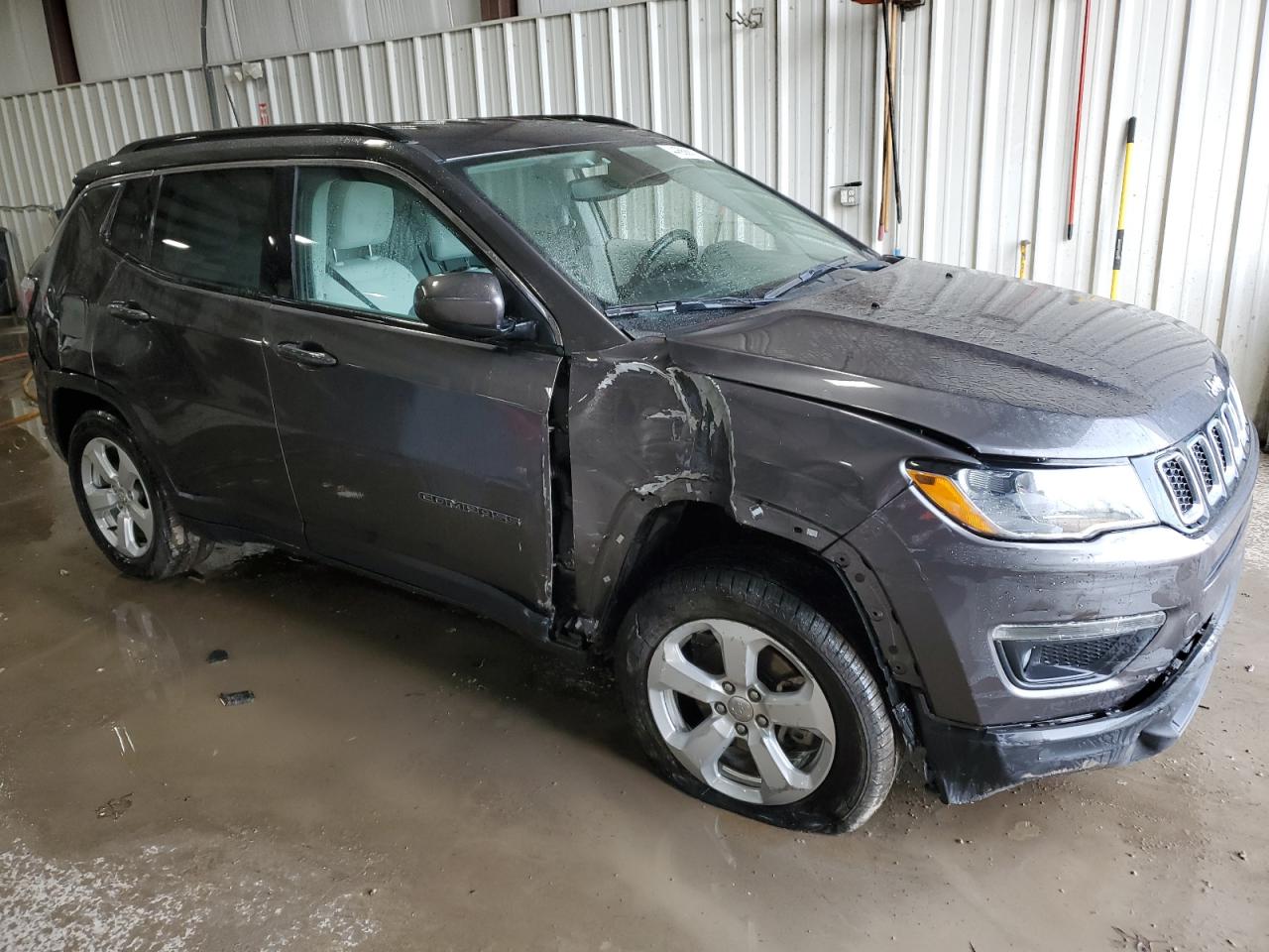 2020 Jeep Compass - Image 4