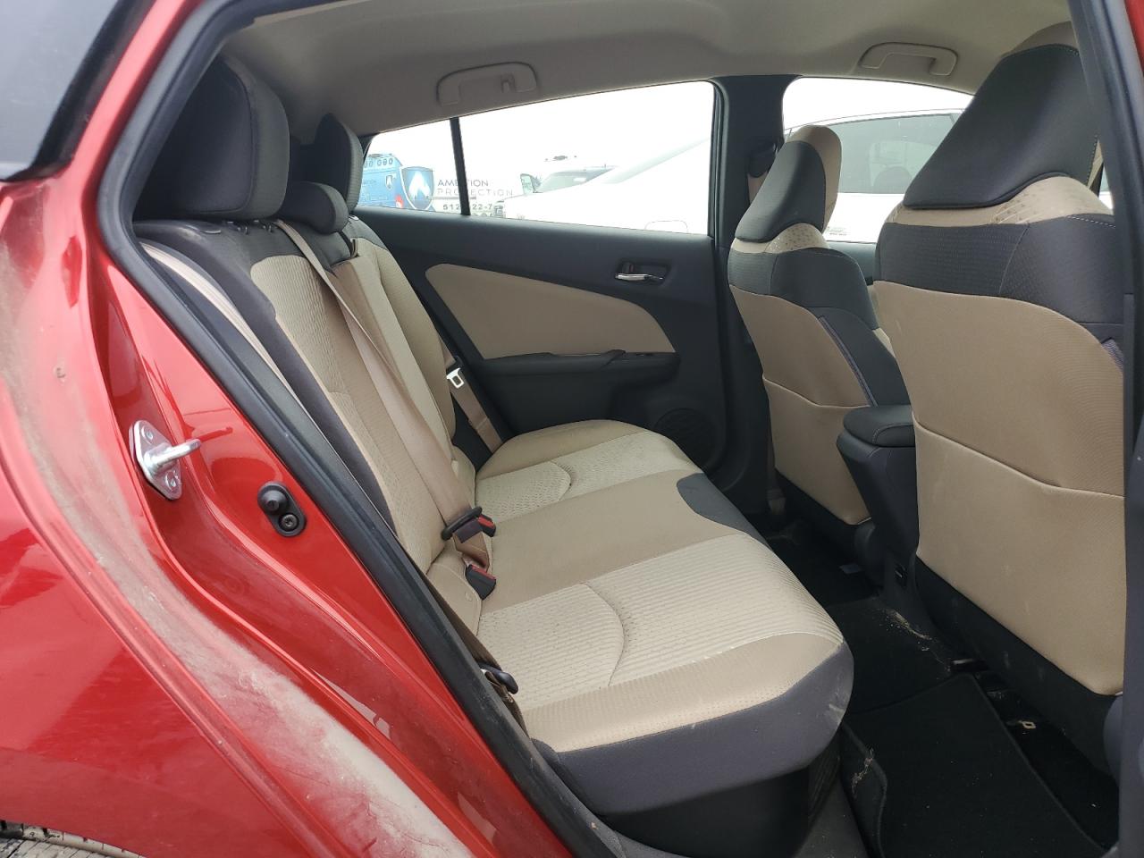 2017 Toyota Prius - Image 10