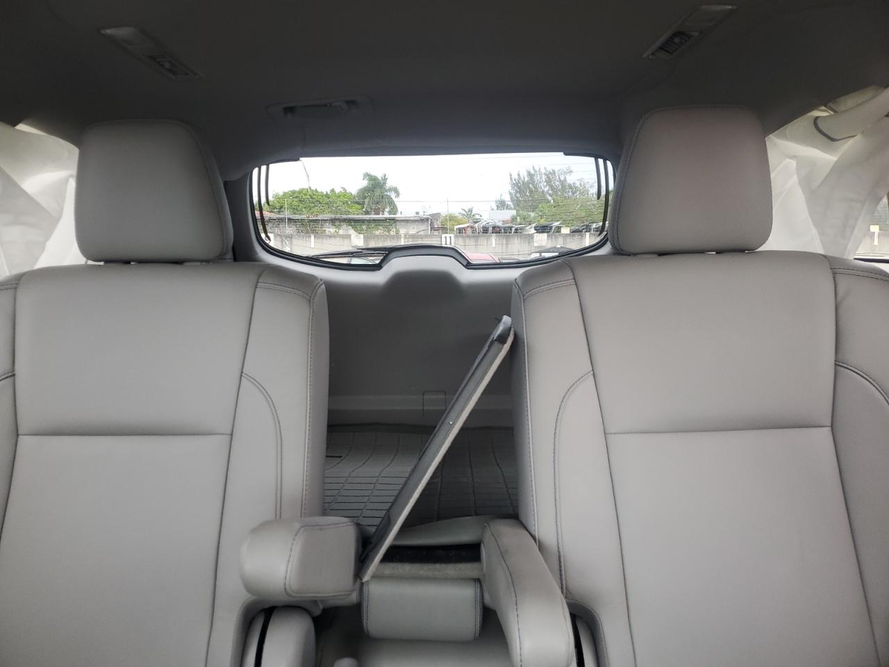 2018 Toyota Highlander - Image 10