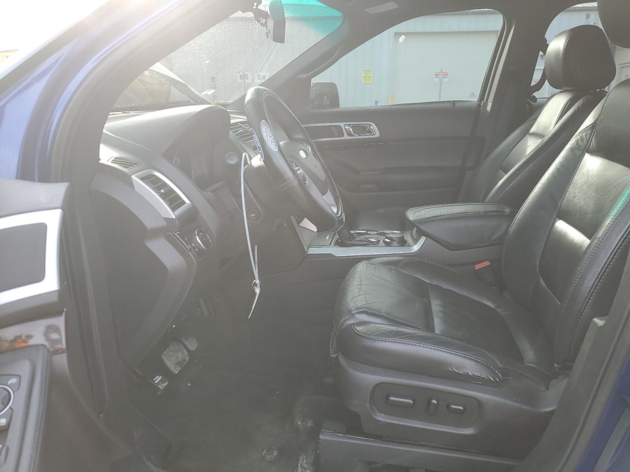 2014 Ford Explorer - Image 7