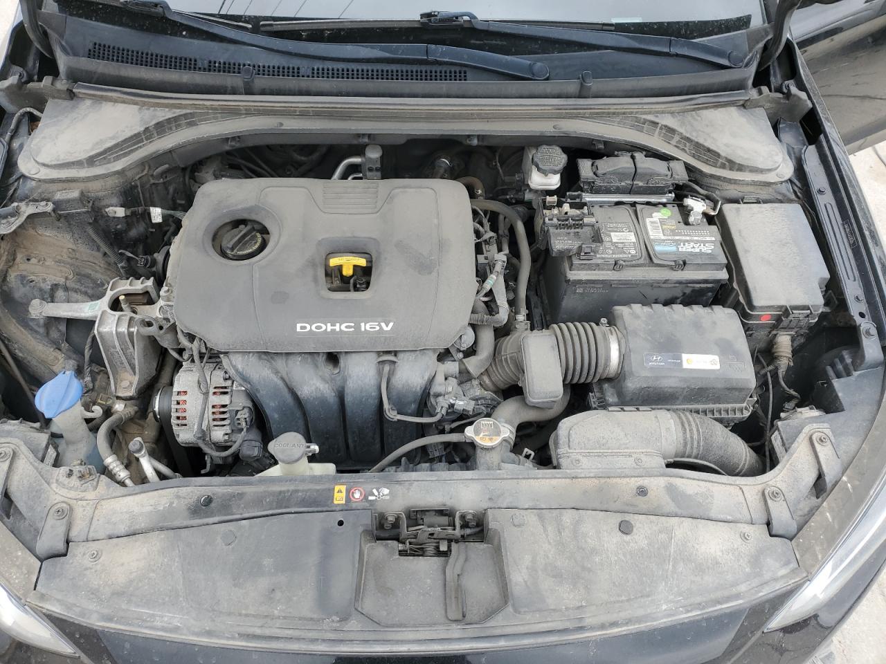 2018 Hyundai Elantra - Image 11