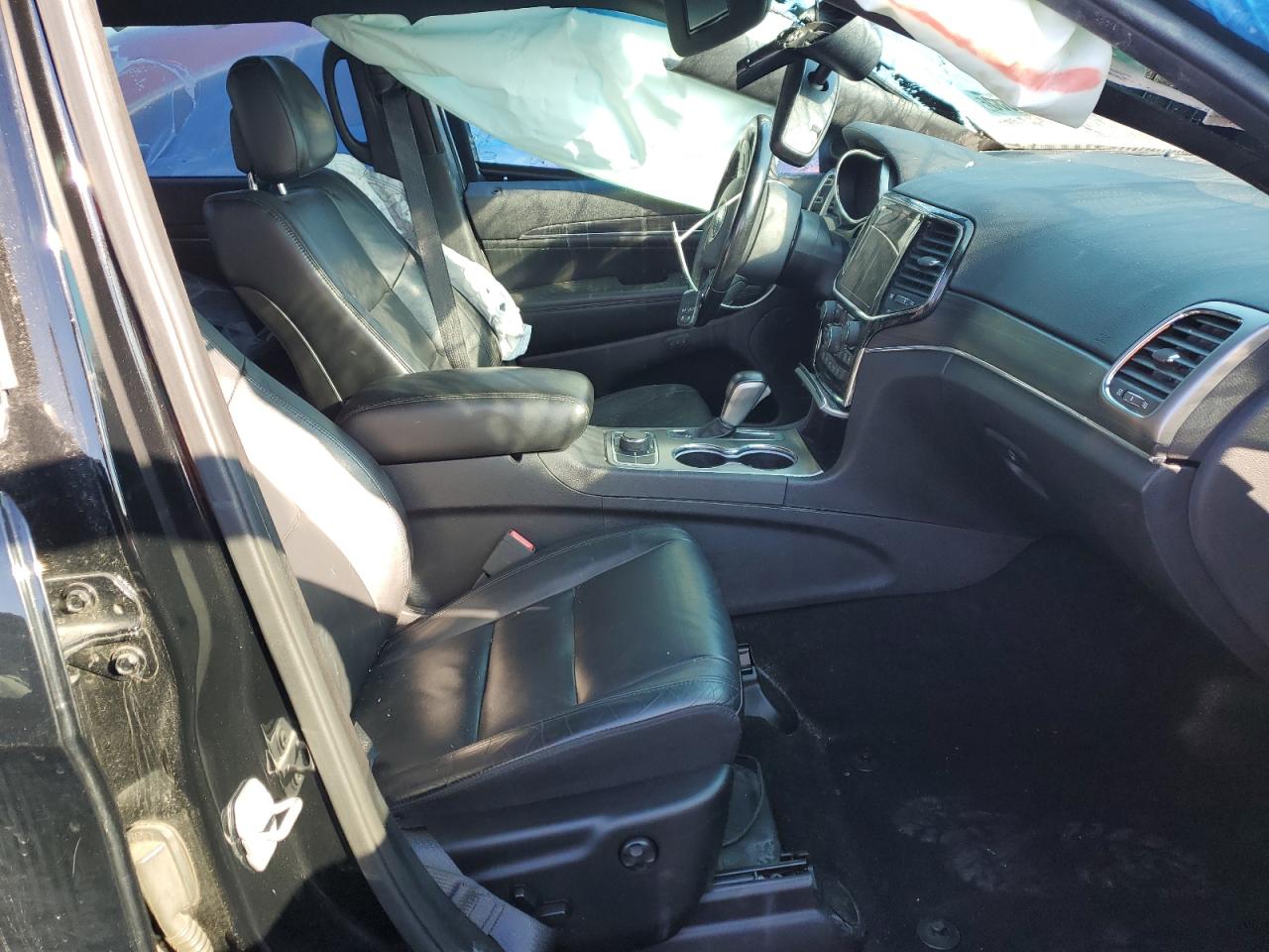 2020 Jeep Grand Cherokee - Image 7