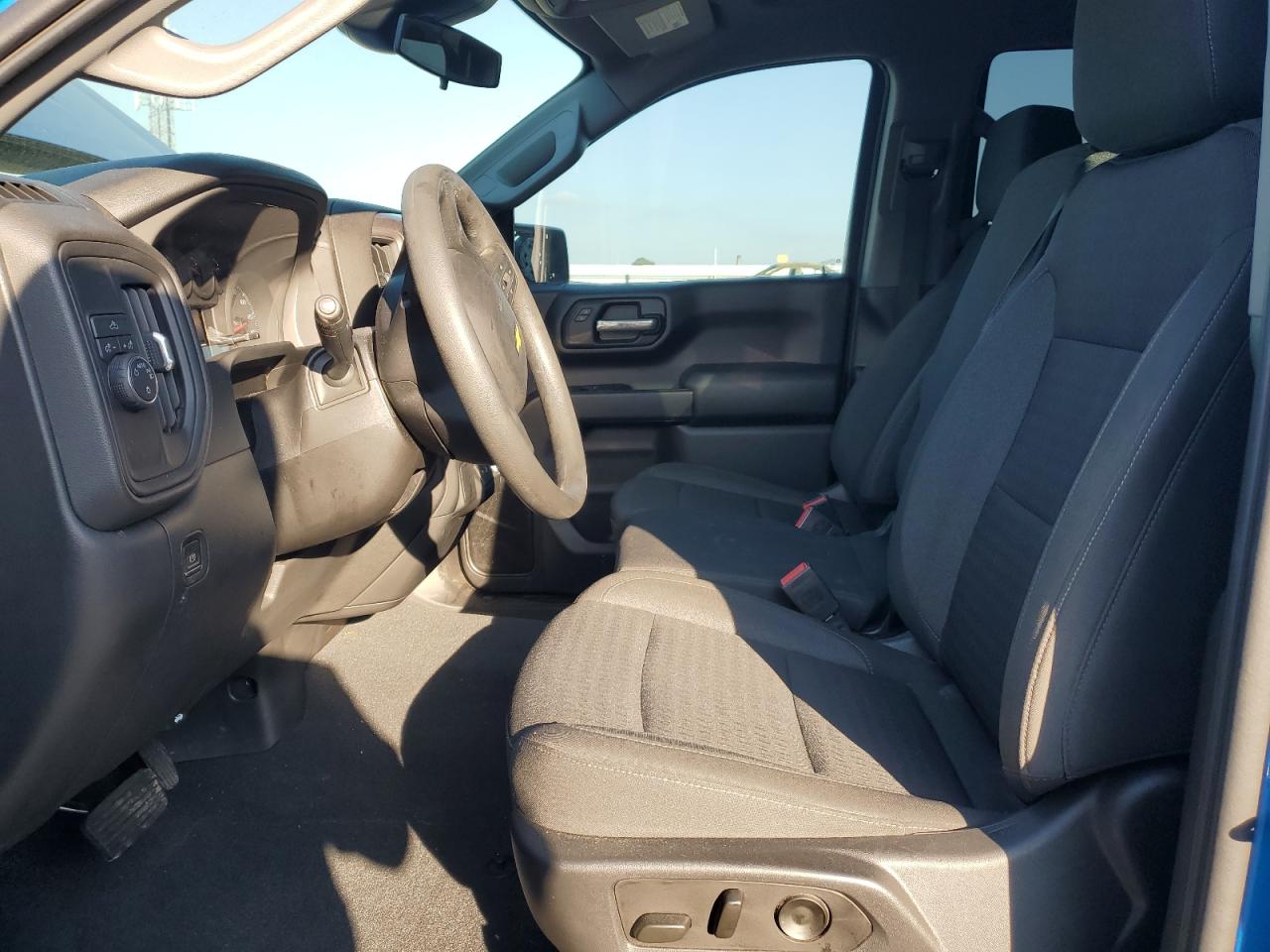 2022 Chevrolet Silverado - Image 7