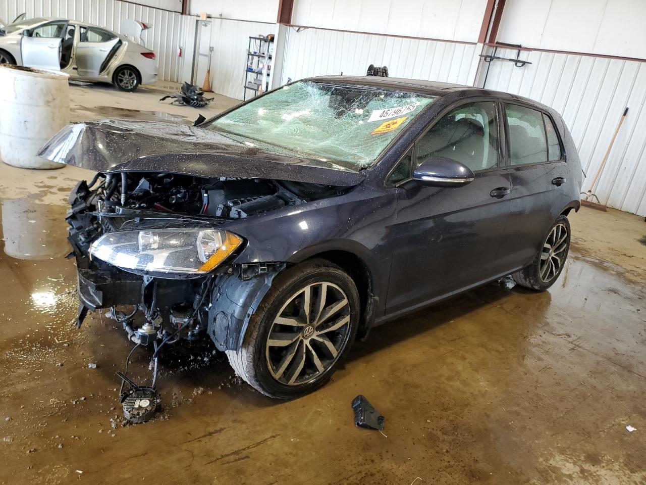 2016 Volkswagen Golf - Image 1