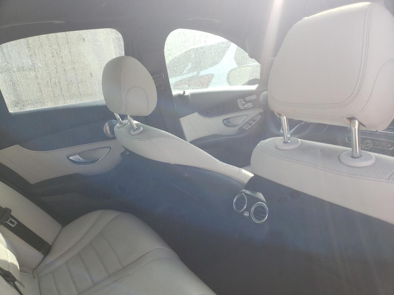 2016 Mercedes-Benz C-klasse - Image 10