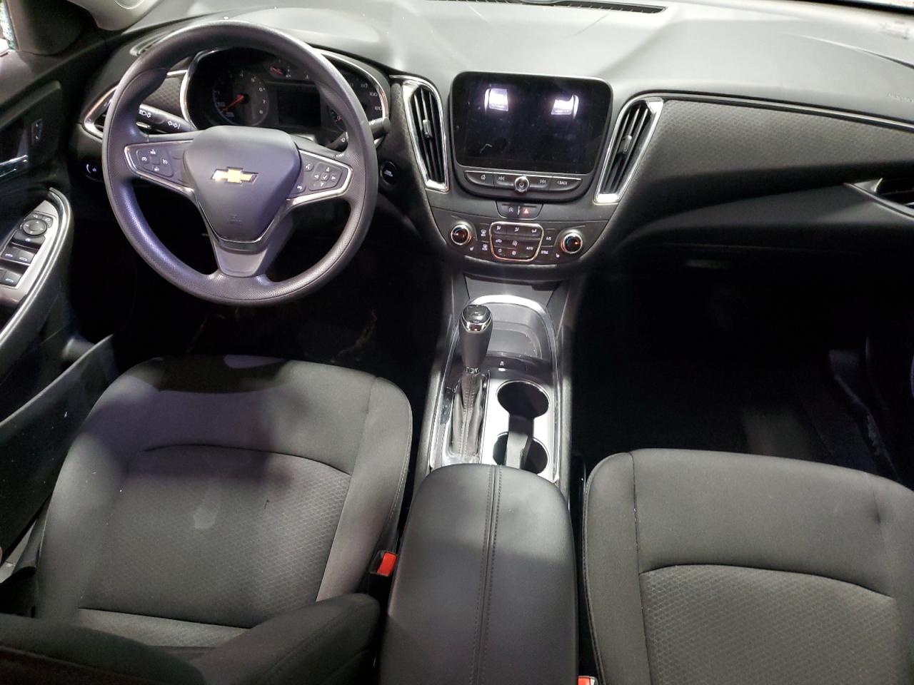 2020 Chevrolet Malibu - Image 8
