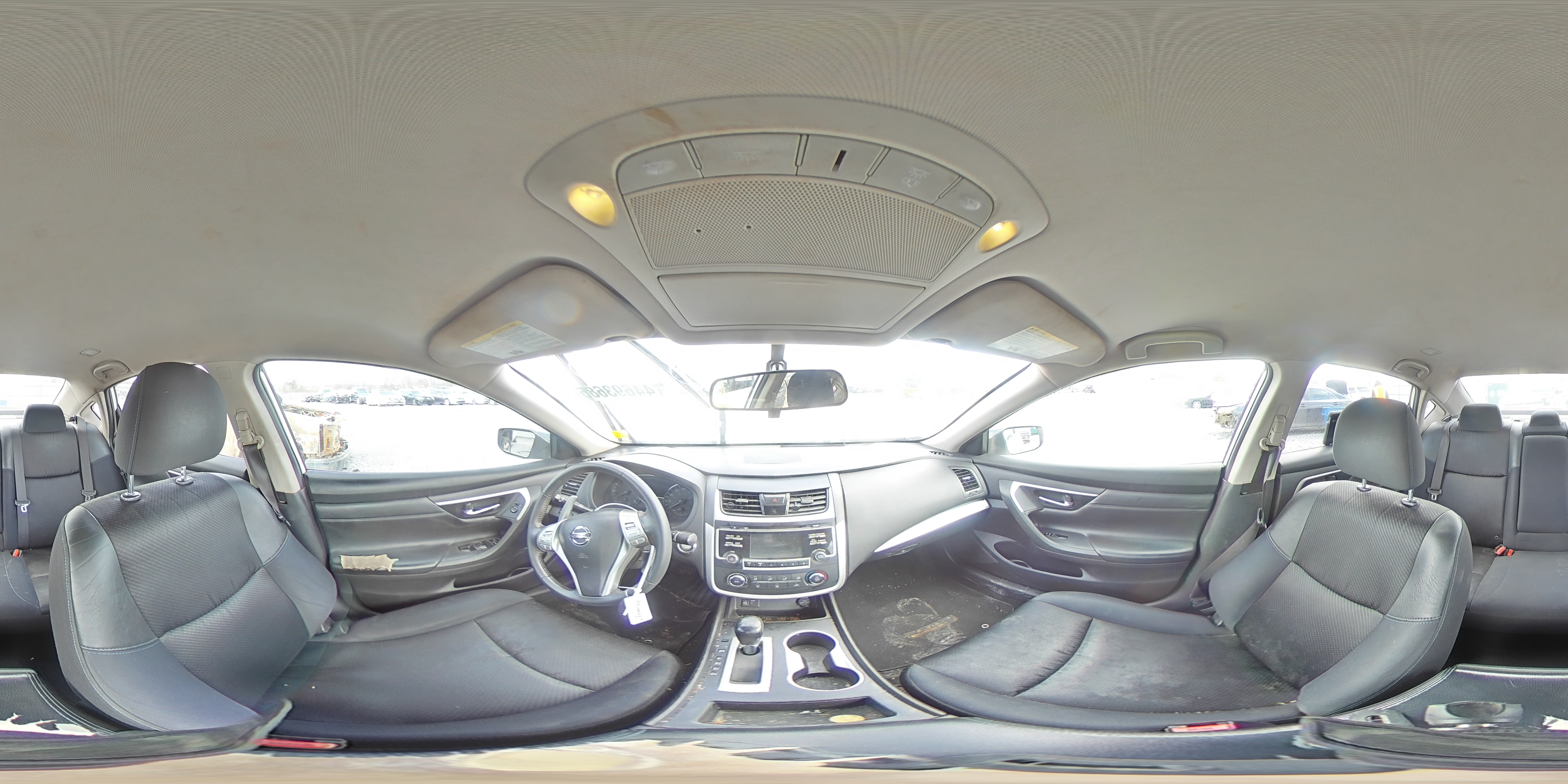 2017 Nissan Altima - Image 13