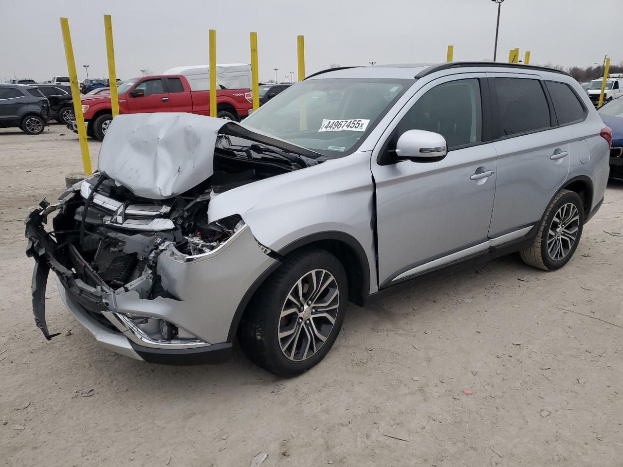 2016 Mitsubishi Outlander - Image 1