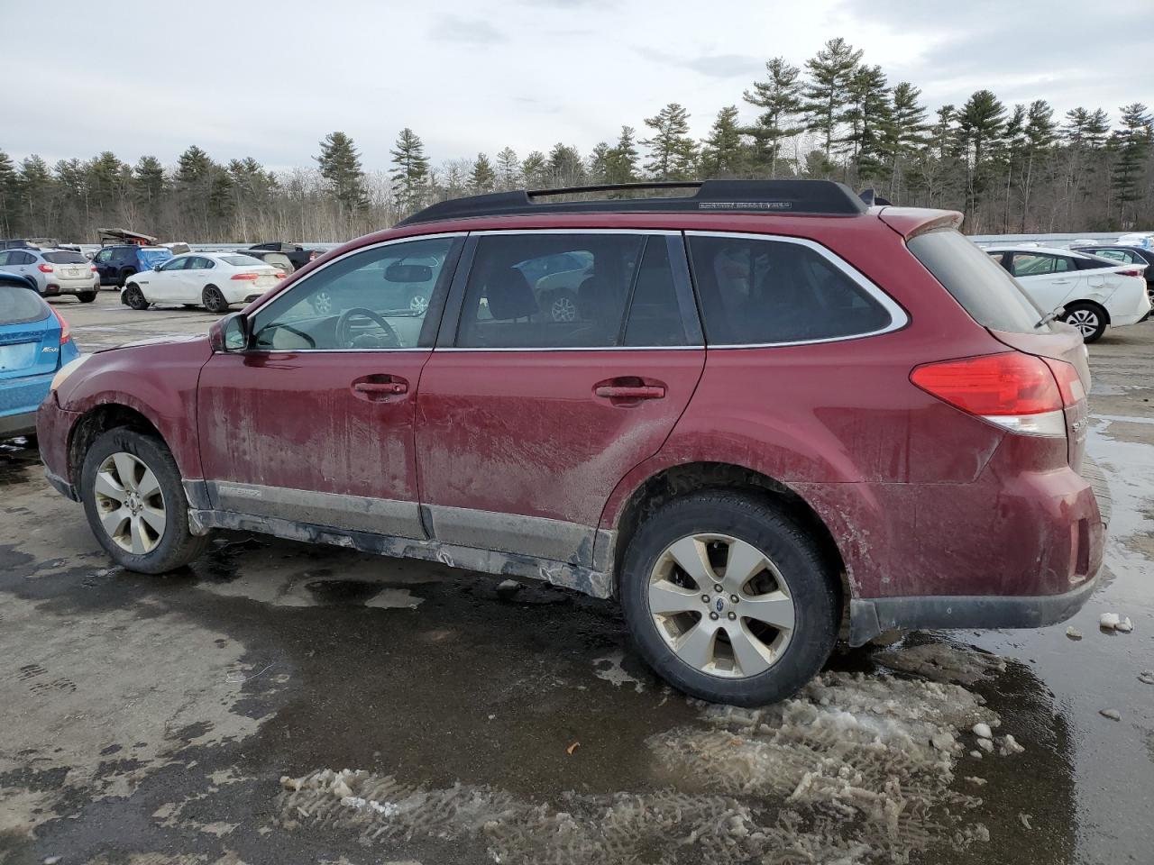2012 Subaru Outback - Image 2