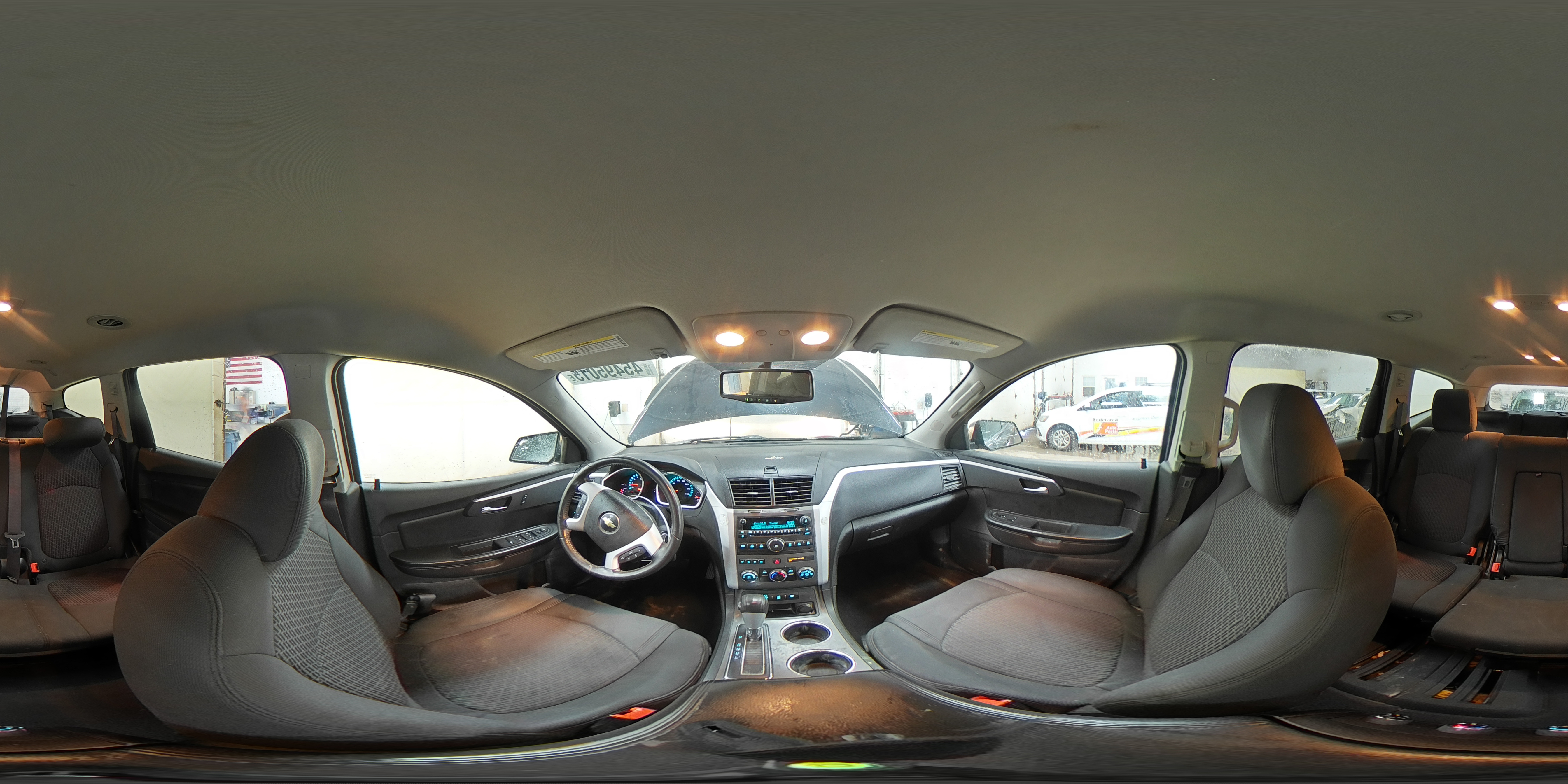 2012 Chevrolet Traverse - Image 16