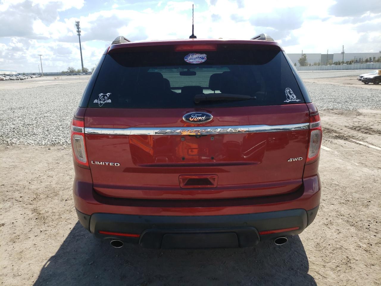 2015 Ford Explorer - Image 6
