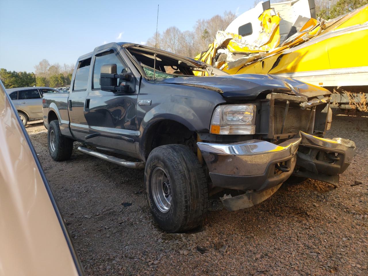 2003 Ford F250 - Image 4
